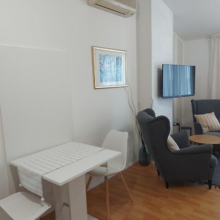 Apartments Fantasia Póla Kültér fotó