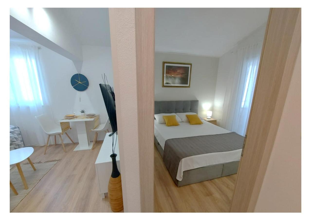 Apartments Fantasia Póla Kültér fotó